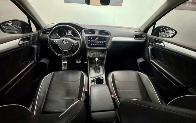 imagem-https://www.socarrao.com.br/sc-vehicle-images-prod/4070529/1790197411440-8385918_13_B_a04b5164ba.jpeg