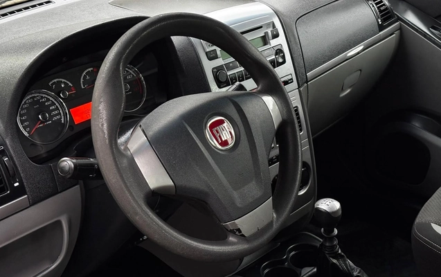 imagem-https://www.socarrao.com.br/sc-vehicle-images-prod/4070580/1790197468729-11073e85-1724-5d3f-cea9-3a23e169f5cc.jpg