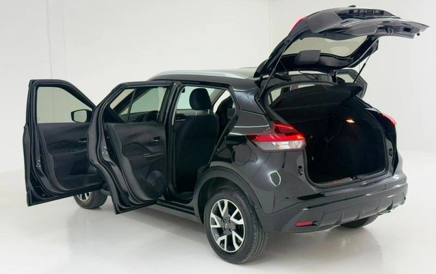 imagem-https://www.socarrao.com.br/sc-vehicle-images-prod/4070585/1791813501969-8481908_12_B_a471cd4b6f.jpeg