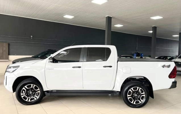 imagem-https://www.socarrao.com.br/sc-vehicle-images-prod/4070588/1790197479695-8489857_3_B_5cd3a23adb.jpeg