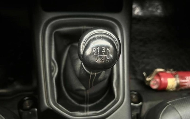 imagem-https://www.socarrao.com.br/sc-vehicle-images-prod/4070588/1790197479699-8489857_6_B_2d87980e2e.jpeg