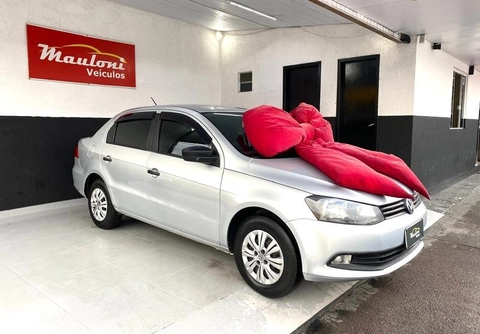 Volkswagen Voyage 2015 Prata — foto 1 de 3