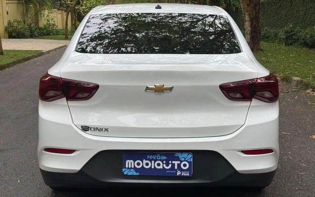 imagem-https://www.socarrao.com.br/sc-vehicle-images-prod/4070605/1790197493893-8343815_6_B_67466f2aff.jpeg