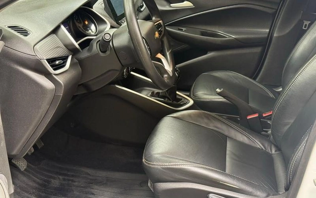 imagem-https://www.socarrao.com.br/sc-vehicle-images-prod/4070605/1790197493899-8343815_6_B_44c10c6b18.jpeg