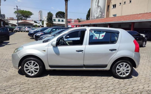 imagem-https://www.socarrao.com.br/sc-vehicle-images-prod/4070610/1790197498435-8497093_4_B_84ad20bf9a.jpeg