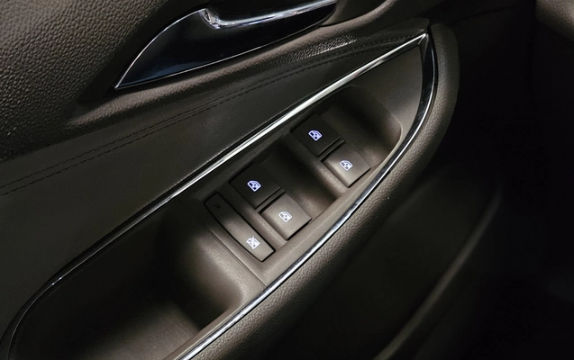 imagem-https://www.socarrao.com.br/sc-vehicle-images-prod/4070634/1790197520629-1_051426.jpg
