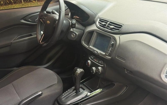 imagem-https://www.socarrao.com.br/sc-vehicle-images-prod/4070682/1790197579578-8403950_13_B_e1723269a6.jpeg