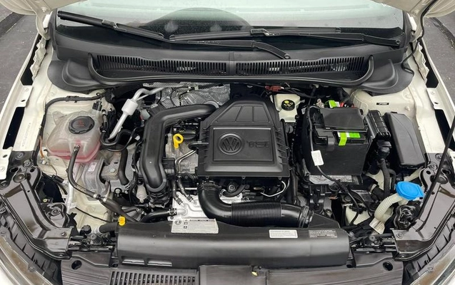 imagem-https://www.socarrao.com.br/sc-vehicle-images-prod/4070787/1790197741600-8507014_9_B_7f3527a340.jpeg