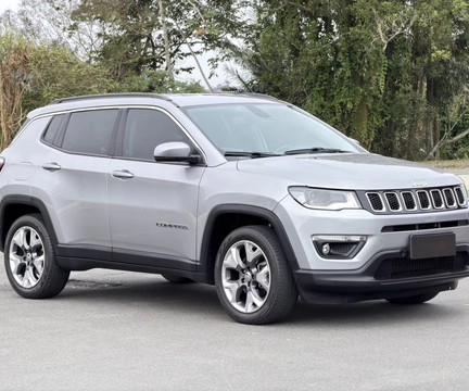 Jeep Compass 2020 Prata — foto 1 de 1