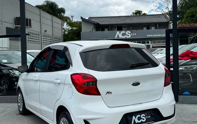 imagem-https://www.socarrao.com.br/sc-vehicle-images-prod/4070822/1790197798369-703d9e022b80484d9a98d7f7043e6fee_1784311941907.jpg