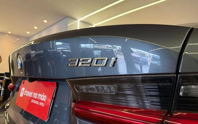 imagem-https://www.socarrao.com.br/sc-vehicle-images-prod/4070826/1792699989208-8506868_2_B_6b19bef688.jpeg
