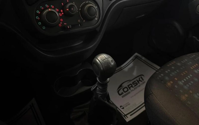 imagem-https://www.socarrao.com.br/sc-vehicle-images-prod/4070841/1790252554436-8492486_14_B_10b2eb2d9f.jpeg