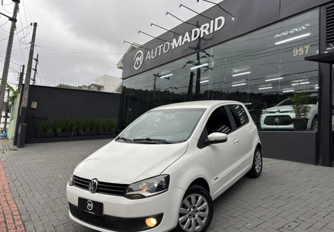 Volkswagen Fox 2014 Branco — foto 1 de 3