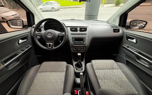 imagem-https://www.socarrao.com.br/sc-vehicle-images-prod/4070845/1790197959337-65892645-69e5-1ce2-a140-3a23e246bffb.jpg