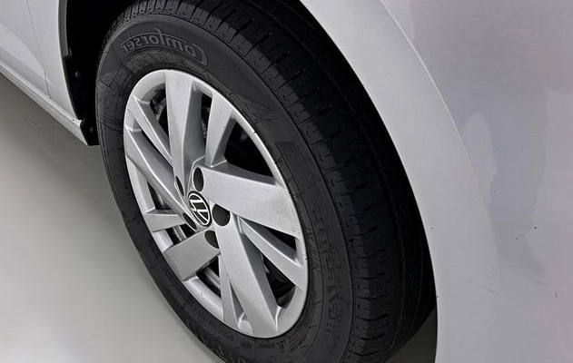 imagem-https://www.socarrao.com.br/sc-vehicle-images-prod/4070906/1790710285570-8465273_13_B_7954518ed3.jpeg