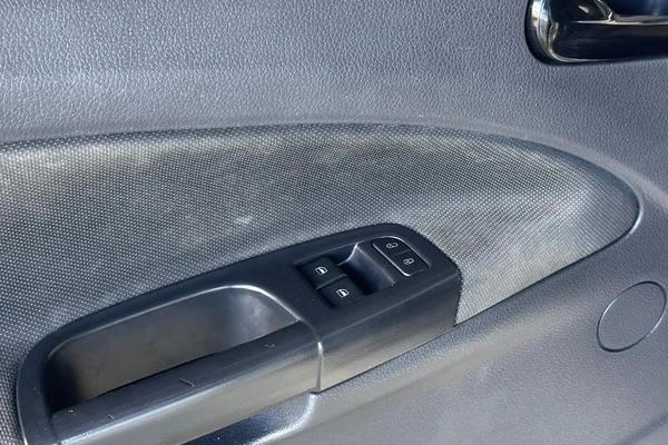 imagem-https://www.socarrao.com.br/sc-vehicle-images-prod/4070909/1790440357024-8507224_10_B_c9da7cdc59.jpeg