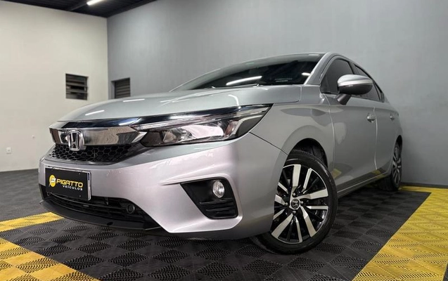 imagem-https://www.socarrao.com.br/sc-vehicle-images-prod/4070916/1790277113584-8506776_6_B_49da5641f8.jpeg