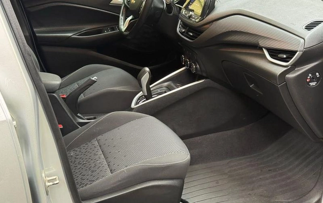 imagem-https://www.socarrao.com.br/sc-vehicle-images-prod/4070919/1790198147010-8422123_10_B_3b59339082.jpeg