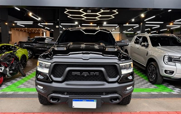 imagem-https://www.socarrao.com.br/sc-vehicle-images-prod/4070924/1790198268122-8507339_0_B_36e14caef8.jpeg