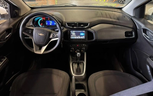 imagem-https://www.socarrao.com.br/sc-vehicle-images-prod/4070927/1790198199171-8385162_14_B_470a3e9e44.jpeg