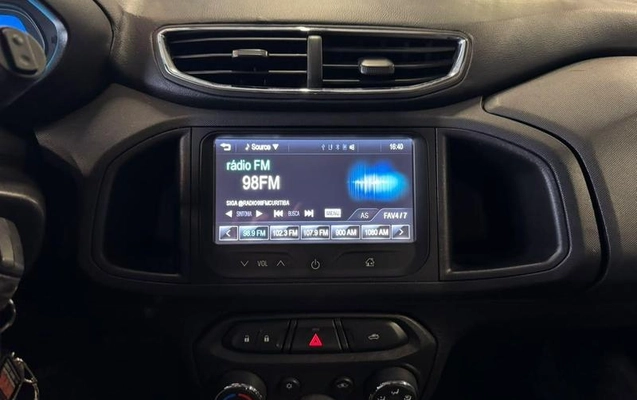 imagem-https://www.socarrao.com.br/sc-vehicle-images-prod/4070927/1790198199172-8385162_12_B_b74f78dcb7.jpeg