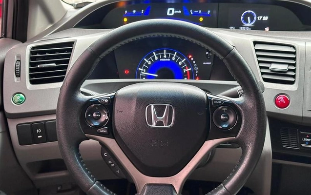 imagem-https://www.socarrao.com.br/sc-vehicle-images-prod/4070928/1790370596261-8507068_9_B_ea2edfec64.jpeg