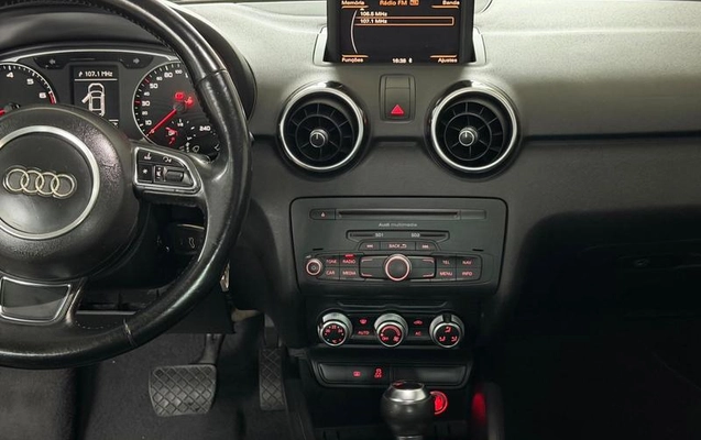 imagem-https://www.socarrao.com.br/sc-vehicle-images-prod/4070929/1790281077677-8427230_7_B_e85fb2b76f.jpeg
