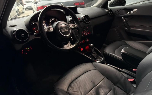 imagem-https://www.socarrao.com.br/sc-vehicle-images-prod/4070929/1790281077681-8427230_26_B_61e0864683.jpeg