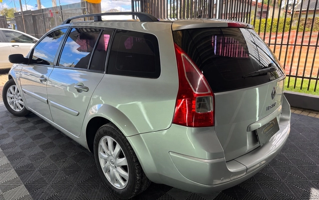 imagem-https://www.socarrao.com.br/sc-vehicle-images-prod/4070931/1791400404832-8502603_3_B_cba020487e.png