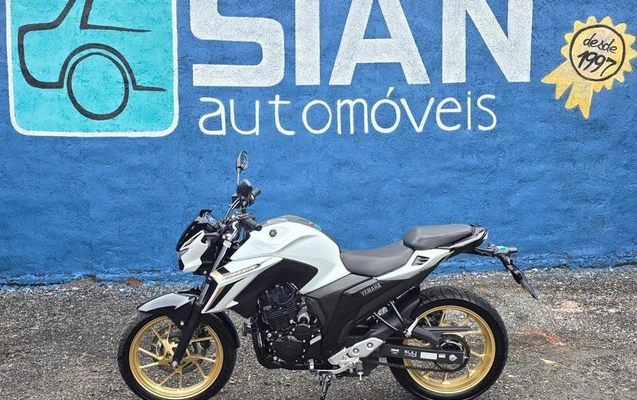 imagem-https://www.socarrao.com.br/sc-vehicle-images-prod/4071023/1790198361624-8506981_13_B_9b04431f9b.jpeg