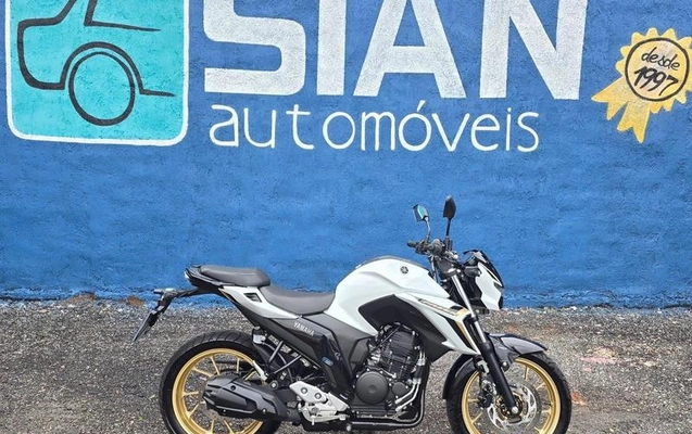 imagem-https://www.socarrao.com.br/sc-vehicle-images-prod/4071023/1790198361624-8506981_14_B_87944b0444.jpeg