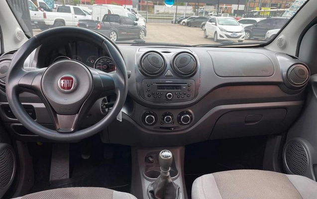 imagem-https://www.socarrao.com.br/sc-vehicle-images-prod/4071166/1790198517126-8503832_5_B_4b3eb83e71.jpeg