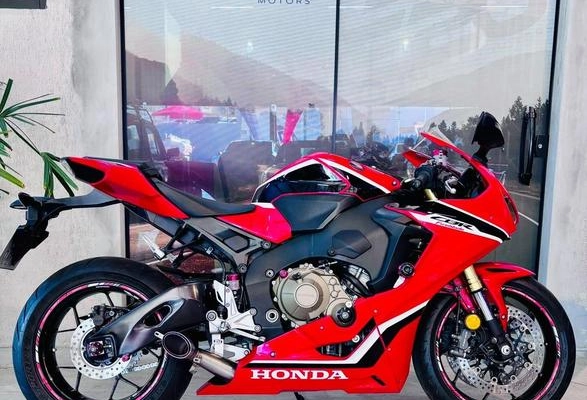 imagem-https://www.socarrao.com.br/sc-vehicle-images-prod/4071171/1791648238660-8503421_2_B_4f44820fcf.jpeg