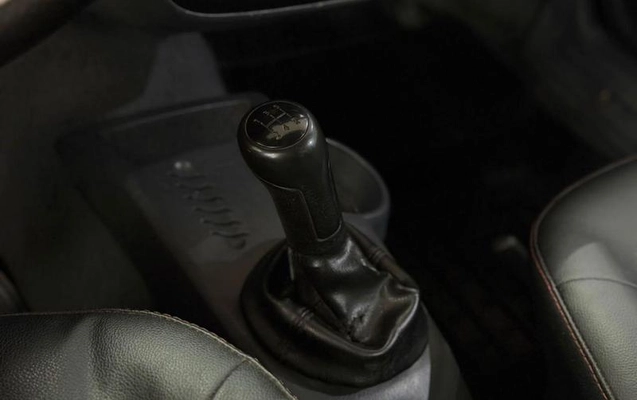 imagem-https://www.socarrao.com.br/sc-vehicle-images-prod/4071209/1790198579971-8489315_5_B_6ac749bbf6.jpeg