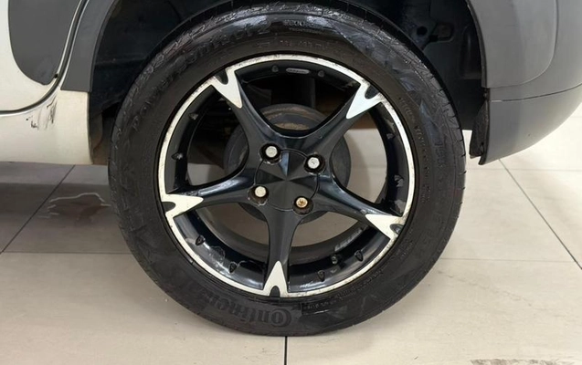 imagem-https://www.socarrao.com.br/sc-vehicle-images-prod/4071211/1790198614200-8428301_10_B_18d4cdf20d.jpeg