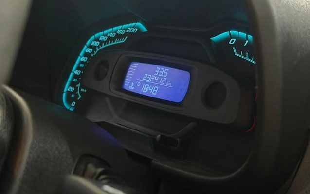 imagem-https://www.socarrao.com.br/sc-vehicle-images-prod/4071215/1790198585037-8481692_3_B_29bb66c1e1.jpeg