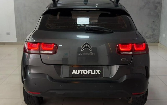 imagem-https://www.socarrao.com.br/sc-vehicle-images-prod/4071216/1790198585741-8481666_15_B_28d53989c7.jpeg