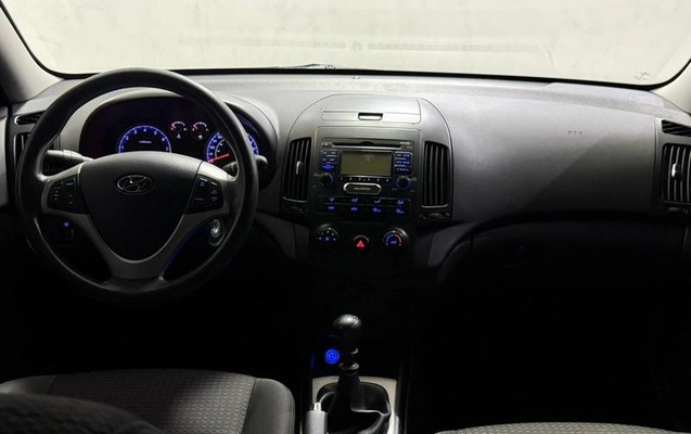 imagem-https://www.socarrao.com.br/sc-vehicle-images-prod/4071217/1790199307457-8447842_6_B_aa45952d88.jpeg