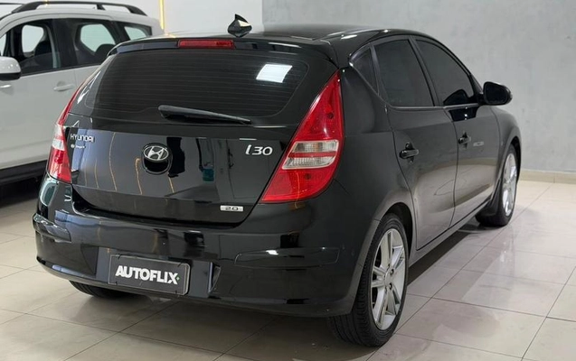 imagem-https://www.socarrao.com.br/sc-vehicle-images-prod/4071217/1790199307467-8447842_11_B_2ef286d5f4.jpeg