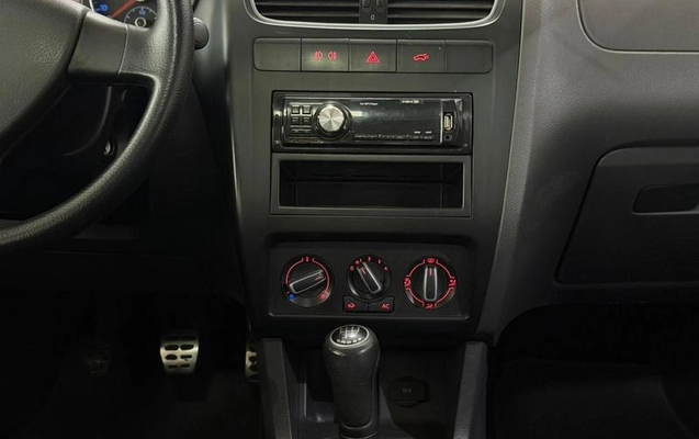 imagem-https://www.socarrao.com.br/sc-vehicle-images-prod/4071220/1790199274031-8451198_13_B_5d63c4eede.jpeg