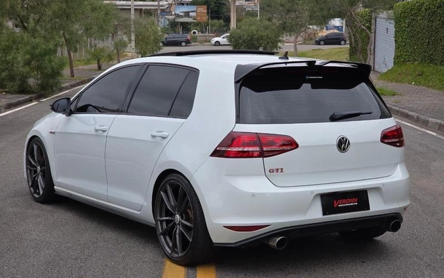 imagem-https://www.socarrao.com.br/sc-vehicle-images-prod/4071223/1790198588504-8503238_5_B_943adc5134.jpeg