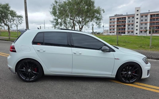 imagem-https://www.socarrao.com.br/sc-vehicle-images-prod/4071223/1790198588505-8503238_9_B_59bcd2e8db.jpeg