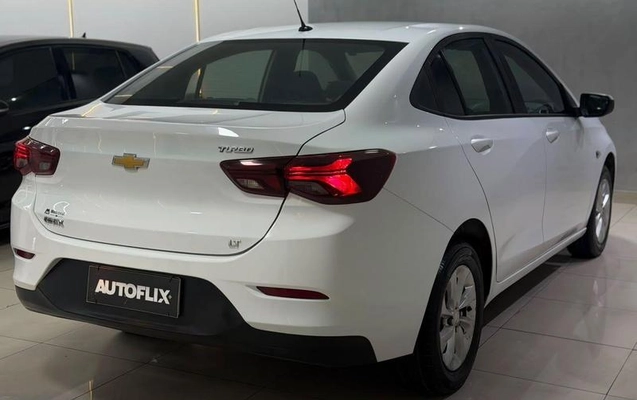 imagem-https://www.socarrao.com.br/sc-vehicle-images-prod/4071231/1790199088277-8470576_13_B_717b92c115.jpeg