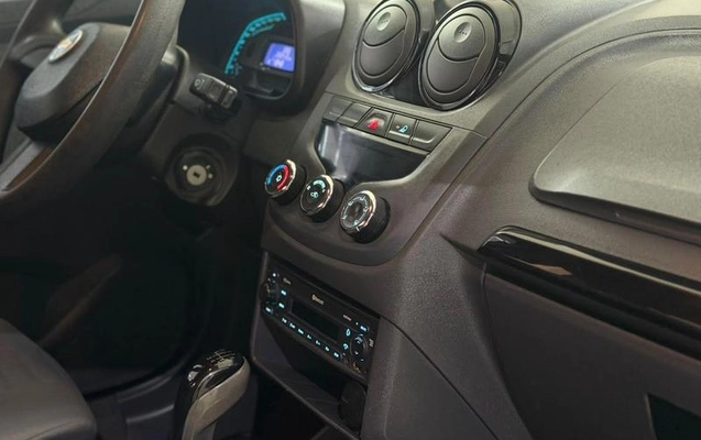 imagem-https://www.socarrao.com.br/sc-vehicle-images-prod/4071235/1790198594222-8481692_5_B_dfce7654cd.jpeg