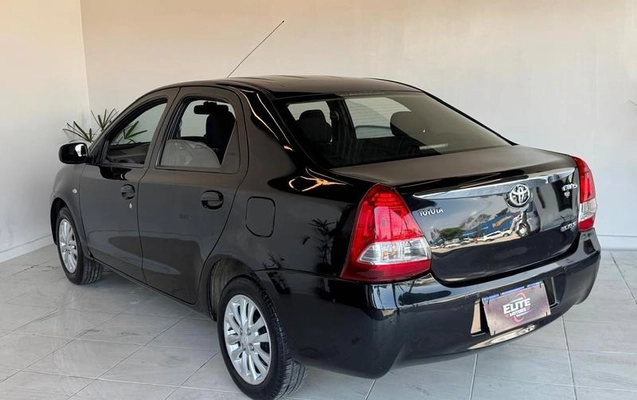 imagem-https://www.socarrao.com.br/sc-vehicle-images-prod/4071237/1790973448164-8492603_5_B_cee05daf10.jpeg