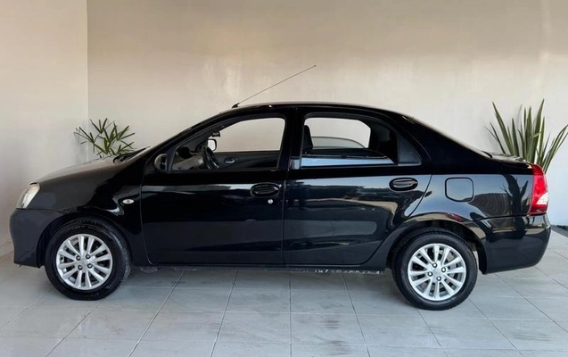 imagem-https://www.socarrao.com.br/sc-vehicle-images-prod/4071237/1790973448168-8492603_6_B_5881a23b0b.jpeg