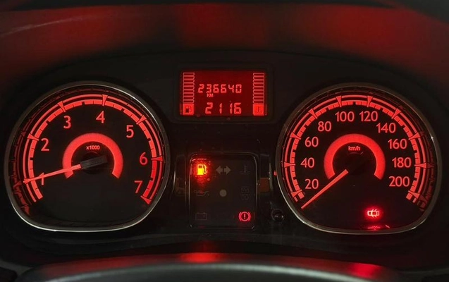 imagem-https://www.socarrao.com.br/sc-vehicle-images-prod/4071239/1790198598070-8486374_8_B_1e584ea1b9.jpeg