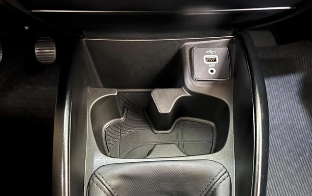 imagem-https://www.socarrao.com.br/sc-vehicle-images-prod/4071242/1790198600749-8505697_19_B_689d2a5f34.jpeg