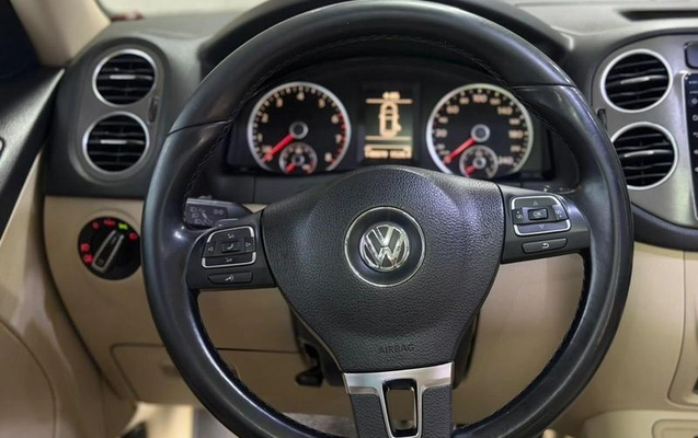 imagem-https://www.socarrao.com.br/sc-vehicle-images-prod/4071249/1790198603555-8502416_6_B_640f1a698e.jpeg