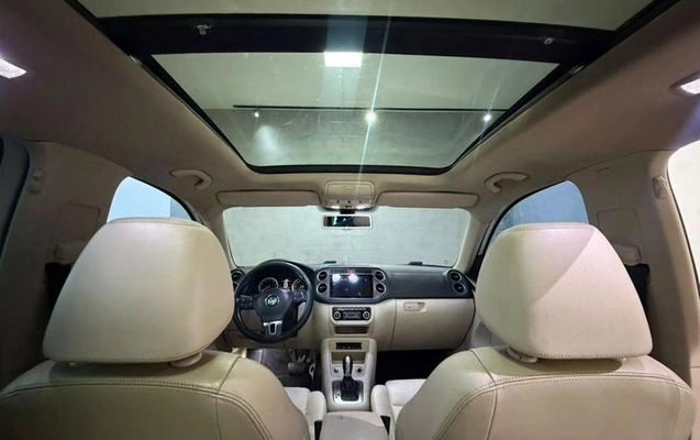 imagem-https://www.socarrao.com.br/sc-vehicle-images-prod/4071249/1790198603555-8502416_6_B_88131bfa15.jpeg
